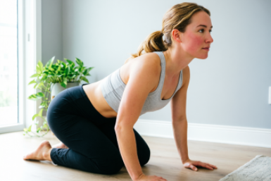 Низ живота висит — делаю диагонали: спина не болит, а талия становится узкой без изнурительных скручиваний